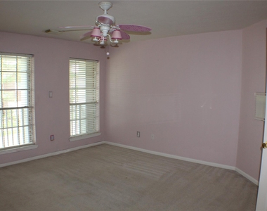 12231 Ashford Park Drive - Photo Thumbnail 33