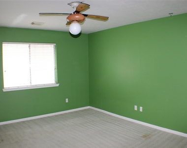 12231 Ashford Park Drive - Photo Thumbnail 34