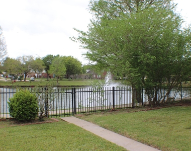 12231 Ashford Park Drive - Photo Thumbnail 46