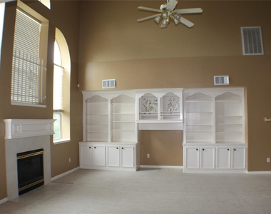 12231 Ashford Park Drive - Photo Thumbnail 15