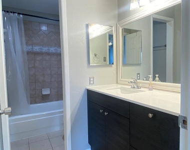 2601 S Braeswood Boulevard - Photo Thumbnail 14