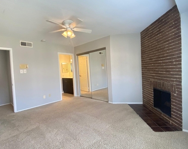 2601 S Braeswood Boulevard - Photo Thumbnail 13