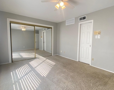 2601 S Braeswood Boulevard - Photo Thumbnail 16