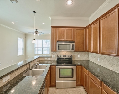 2726 Misty Heath Ln Lane - Photo Thumbnail 7