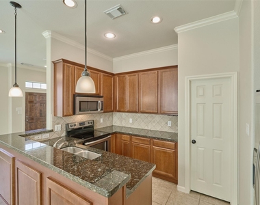 2726 Misty Heath Ln Lane - Photo Thumbnail 10