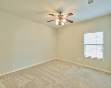 2726 Misty Heath Ln Lane - Photo Thumbnail 18