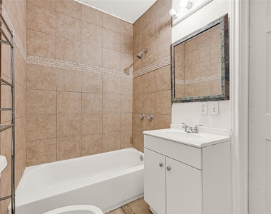 14336 Victoria Street - Photo Thumbnail 14