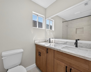 889 Chas Lane - Photo Thumbnail 25