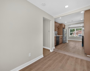 889 Chas Lane - Photo Thumbnail 13