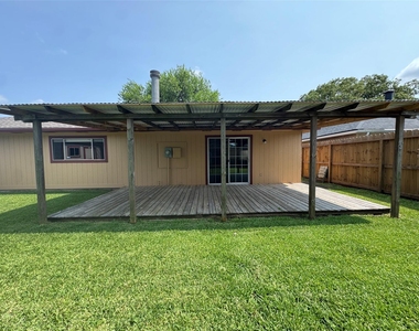 9831 Shell Rock Road - Photo Thumbnail 38