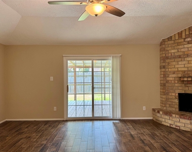 9831 Shell Rock Road - Photo Thumbnail 31