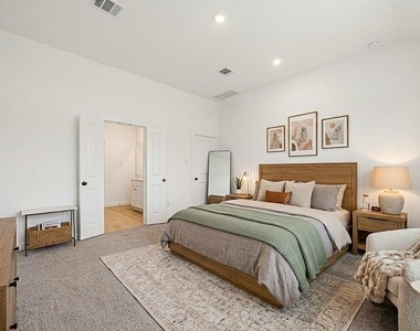 25714 Sapphire Cove Street - Photo Thumbnail 22
