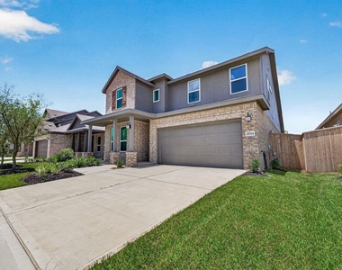 25714 Sapphire Cove Street - Photo Thumbnail 3