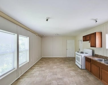 9203 Greens - Photo Thumbnail 18