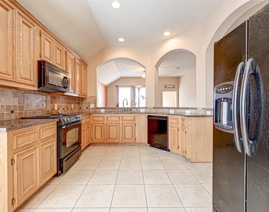 3403 Sparta Drive - Photo Thumbnail 22