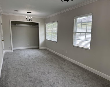 1318 Sulphur Street - Photo Thumbnail 8