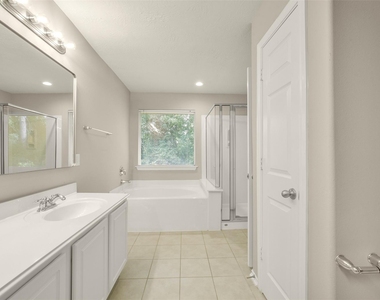 171 N Burberry Park Circle - Photo Thumbnail 22