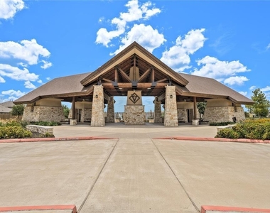 32962 Silver Meadow Way - Photo Thumbnail 17