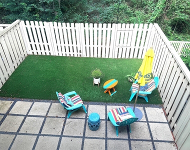 2429 W Settlers Way - Photo Thumbnail 17