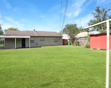 12432 Yancy Drive - Photo Thumbnail 7