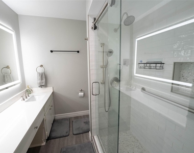 7447 Brompton Street - Photo Thumbnail 19