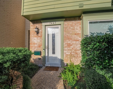 7447 Brompton Street - Photo Thumbnail 2