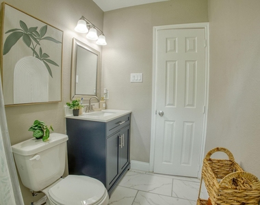 8150 Herschelwood Street - Photo Thumbnail 15