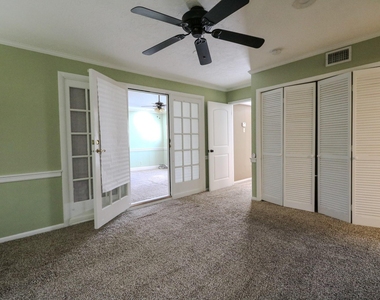 1905 Park Street - Photo Thumbnail 24