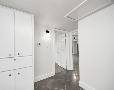 4011 Ebbtide Drive - Photo Thumbnail 16