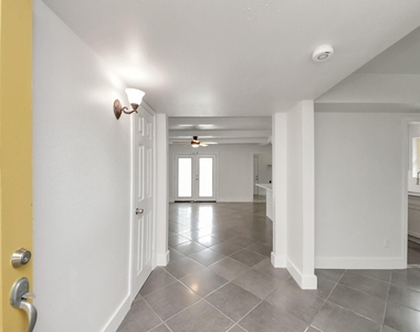 4011 Ebbtide Drive - Photo Thumbnail 28