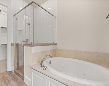 2656 Fountain Key Boulevard - Photo Thumbnail 11
