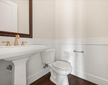 2656 Fountain Key Boulevard - Photo Thumbnail 13