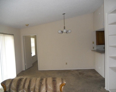 10555 Turtlewood Court - Photo Thumbnail 3