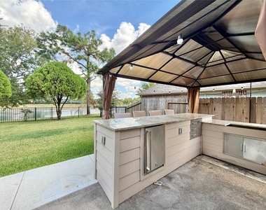 11210 Hundred Bridge Lane - Photo Thumbnail 46