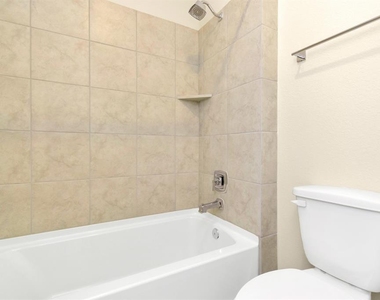 3420 Avondale View Drive - Photo Thumbnail 27