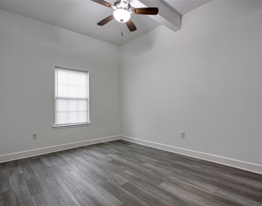 14310 1/2 Unit T Sweeney Road - Photo Thumbnail 7