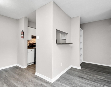 7700 W Airport Boulevard - Photo Thumbnail 23