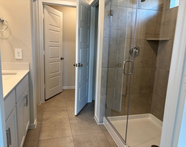 14150 Granger Pointe Lane - Photo Thumbnail 9