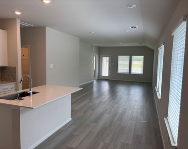14150 Granger Pointe Lane - Photo Thumbnail 3