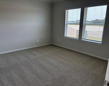 14150 Granger Pointe Lane - Photo Thumbnail 7