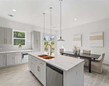70 N Pine Harbour Drive - Photo Thumbnail 4