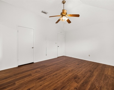 16838 Markridge Drive - Photo Thumbnail 27