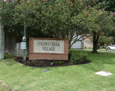 16838 Markridge Drive - Photo Thumbnail 14
