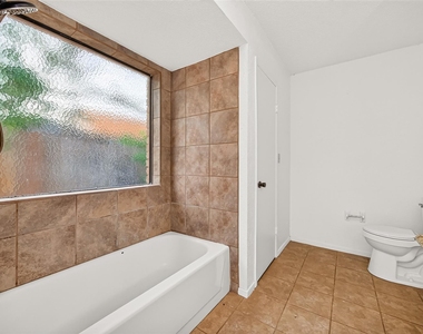 16838 Markridge Drive - Photo Thumbnail 33