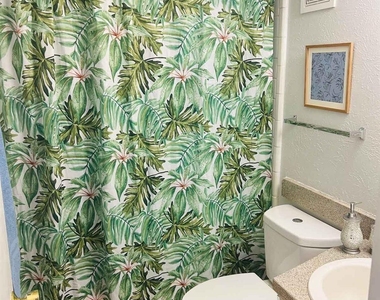 2957 Park Square Drive - Photo Thumbnail 7