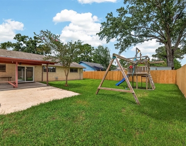 5206 Olana Drive - Photo Thumbnail 26