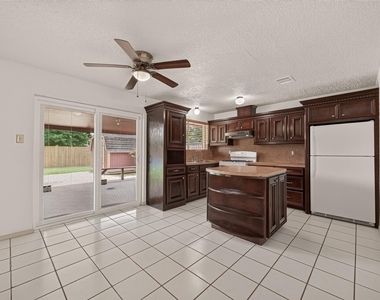 5206 Olana Drive - Photo Thumbnail 6