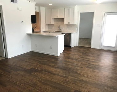2750 Holly Hall Street - Photo Thumbnail 6