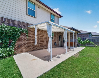 20223 Highfield Park Drive - Photo Thumbnail 39