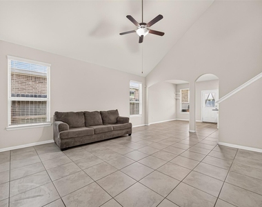 20223 Highfield Park Drive - Photo Thumbnail 4